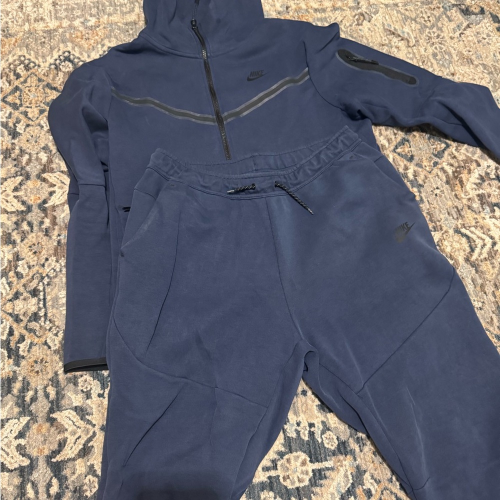 Nike Navy Zip-Up Hoodie in Deep Blue